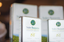 Load image into Gallery viewer, Soler Romero Organic Extra Virgin Olive Oil
