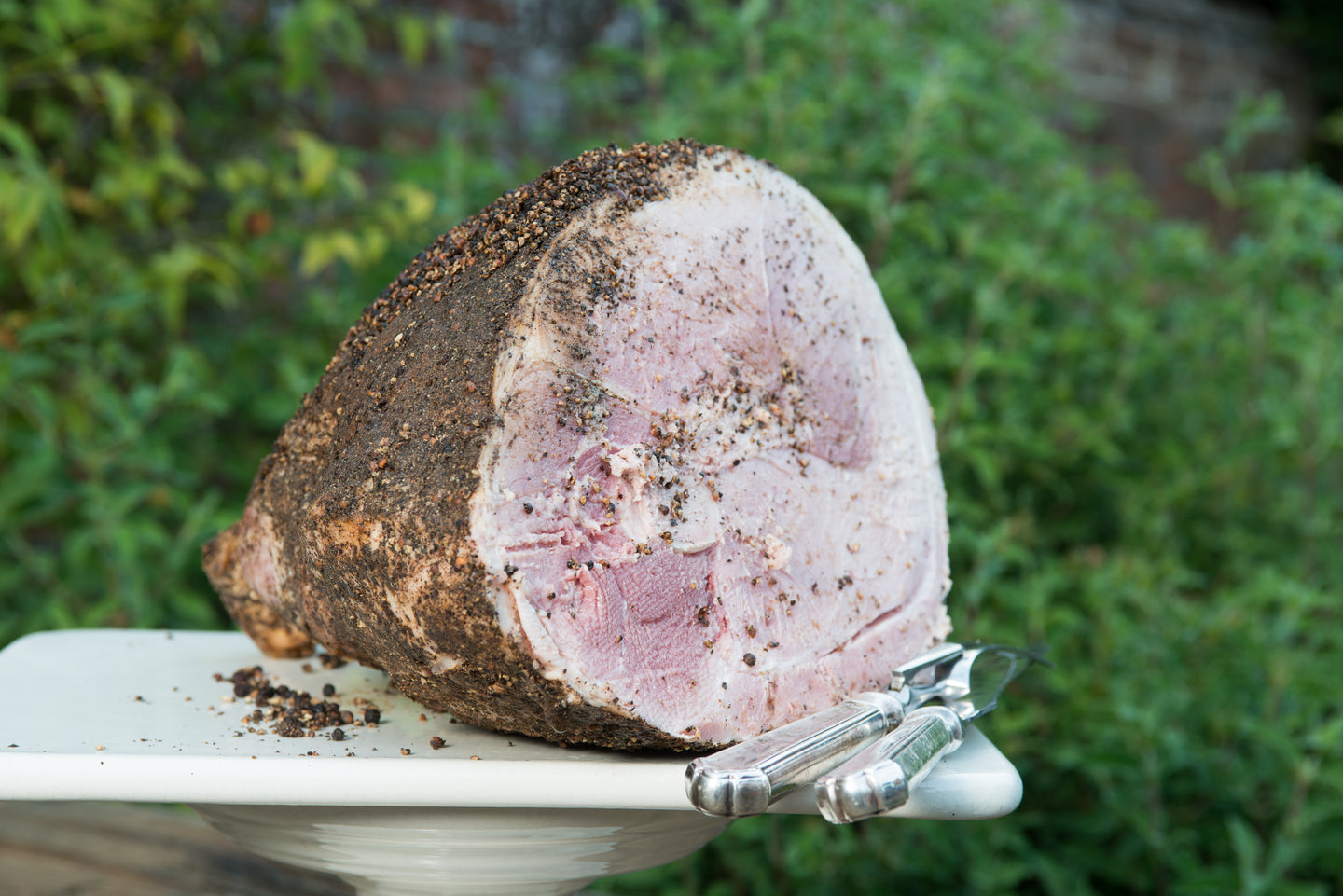 Black Pepper Unsmoked Cooked Half Ham On The Bone - Emmett's