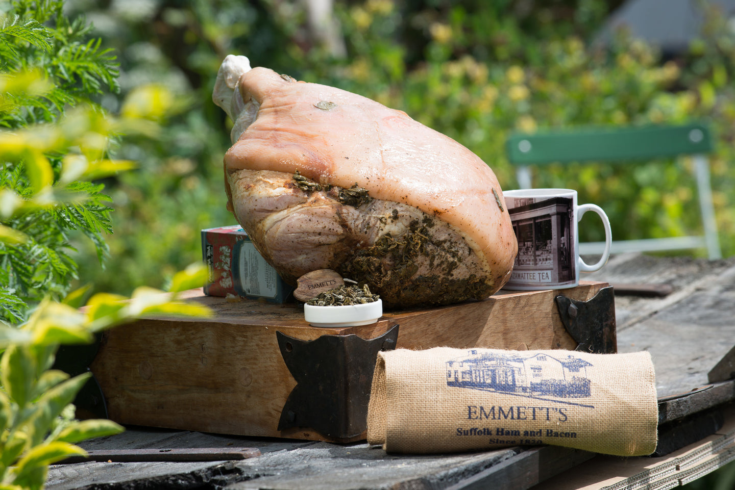 Green Earl Grey Tea Unsmoked Cooked Whole Ham On The Bone - Emmett's